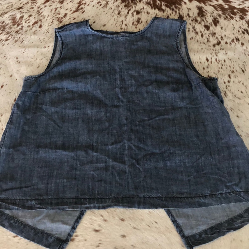 Women’s Denim Top